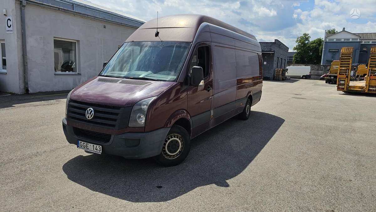 Volkswagen Crafter 2012 — photo 12