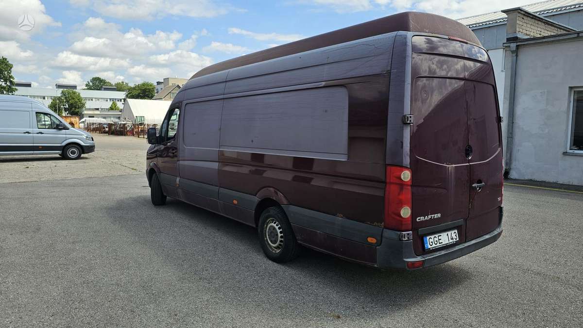 Volkswagen Crafter 2012 — photo 5
