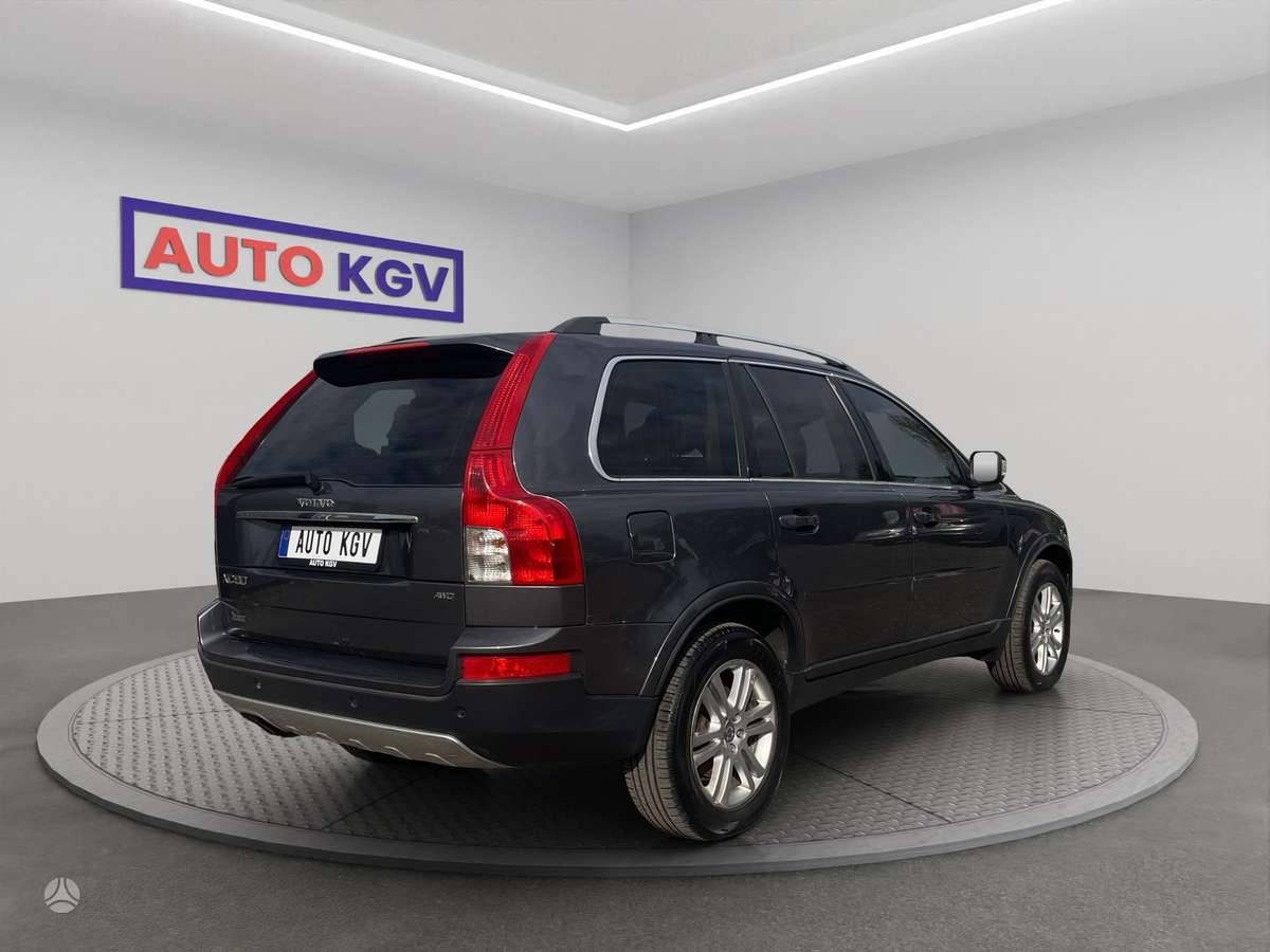 Volvo XC90 2008 — engine 2400 cm³, 185 HP (136kW)