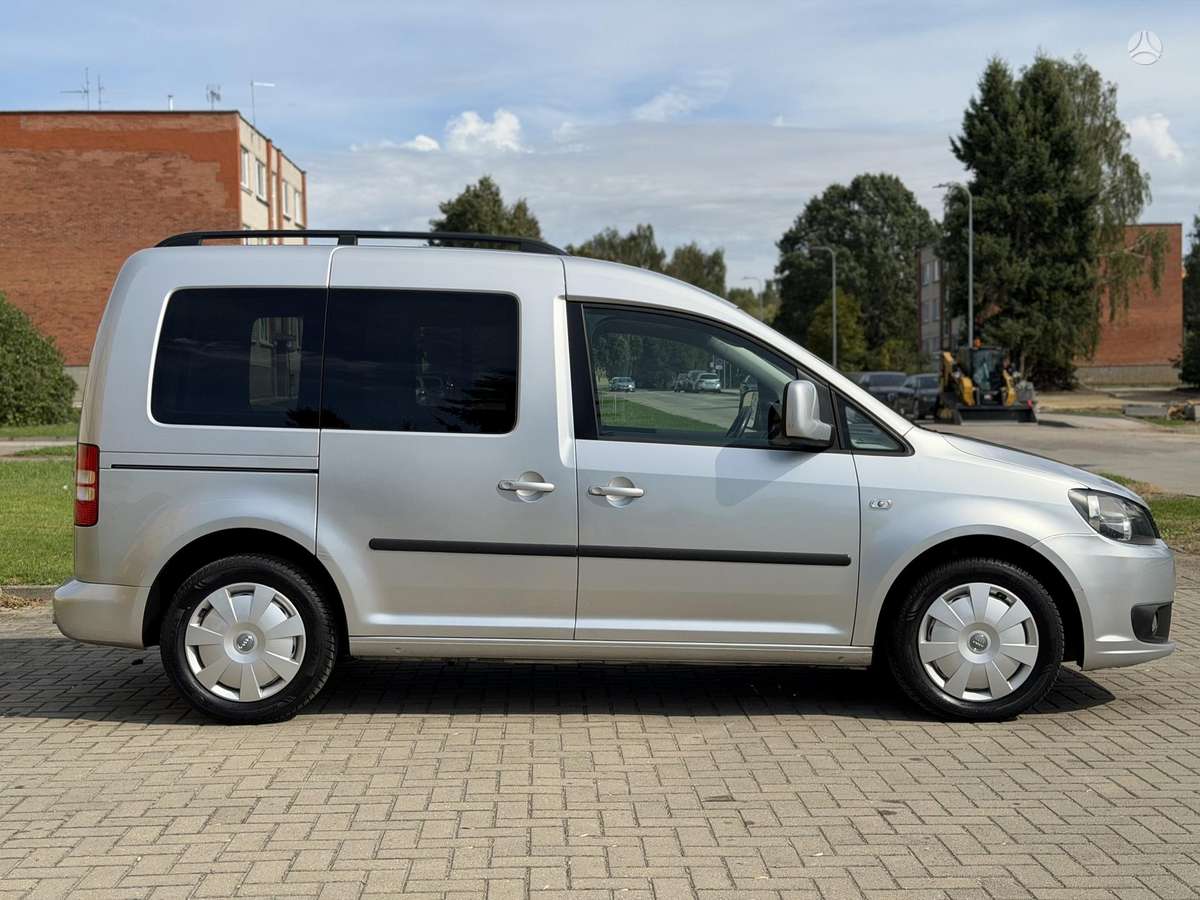Volkswagen Caddy 2012 — photo 10