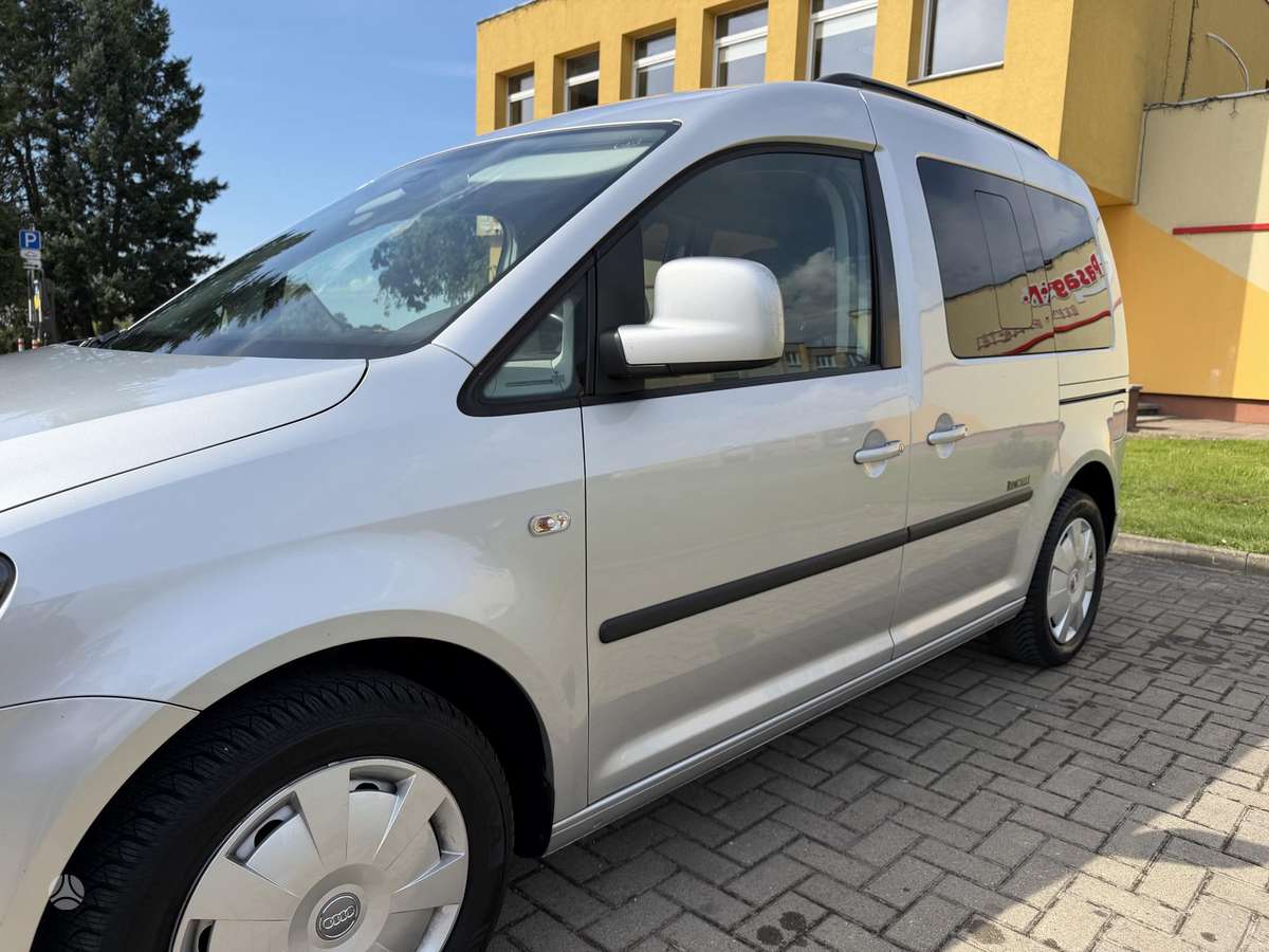 Volkswagen Caddy 2012 — photo 12