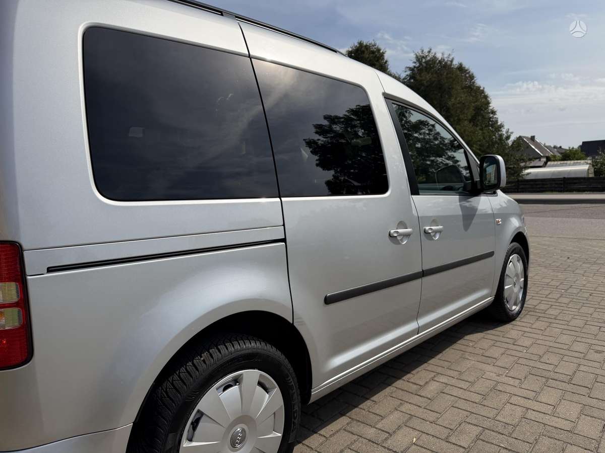 Volkswagen Caddy 2012 — photo 14