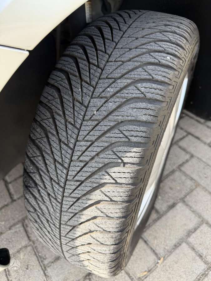 Volkswagen Caddy 2012 — photo 19