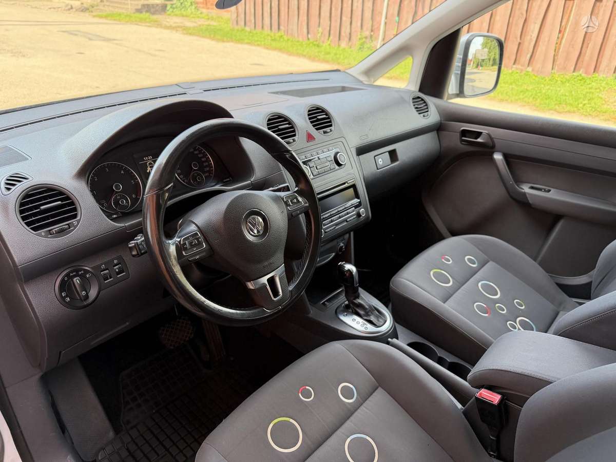 Volkswagen Caddy 2012 — photo 20