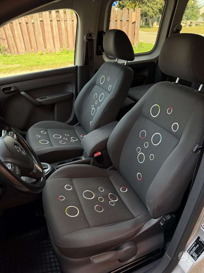Volkswagen Caddy 2012 — photo 21