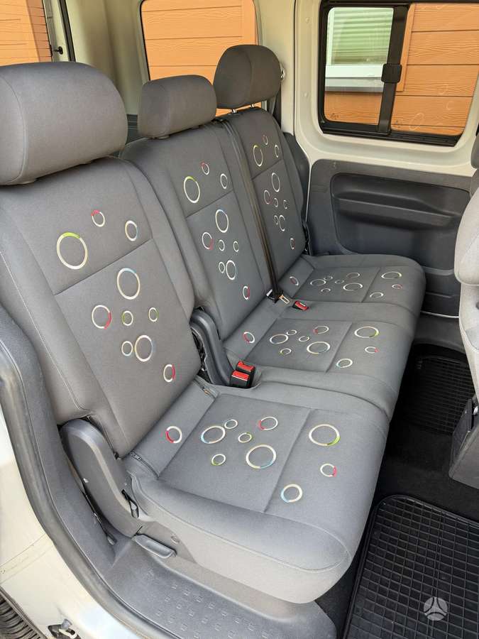 Volkswagen Caddy 2012 — photo 24