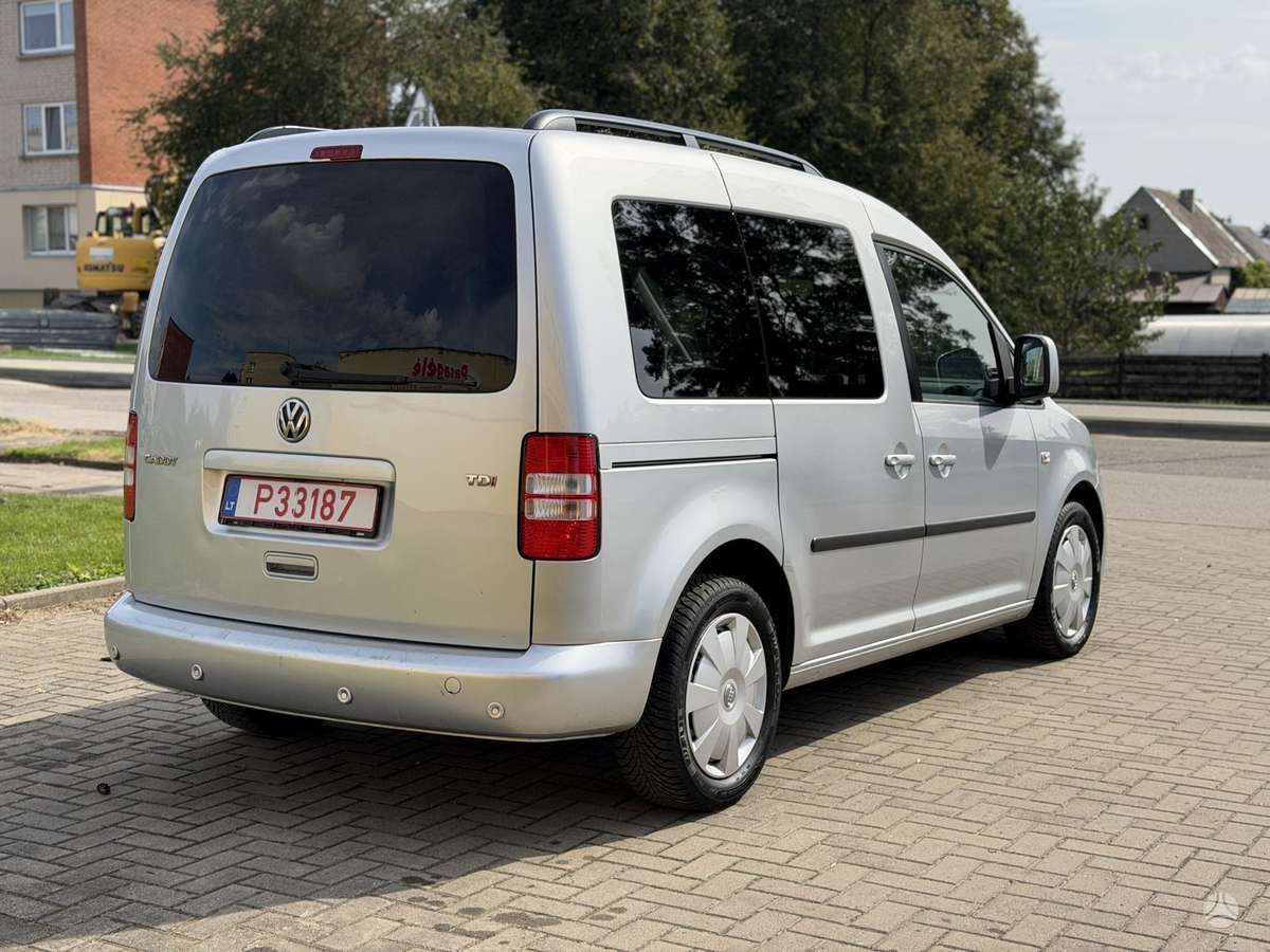 Volkswagen Caddy 2012 — photo 8