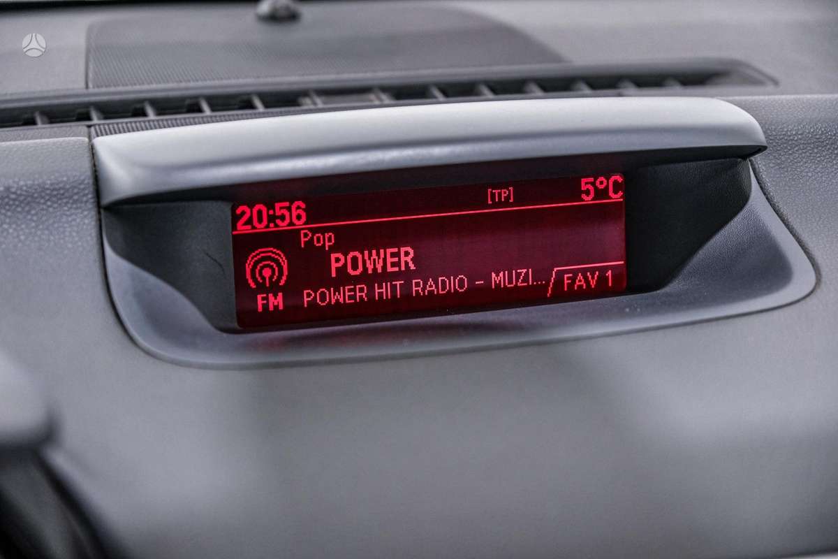 Opel Meriva 2013 — photo 14