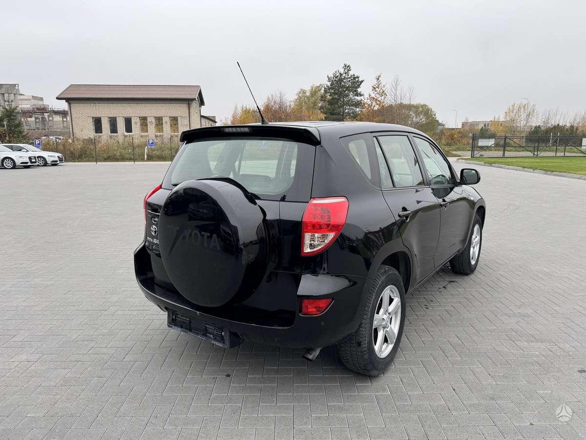 Toyota RAV4 2008 — photo 6