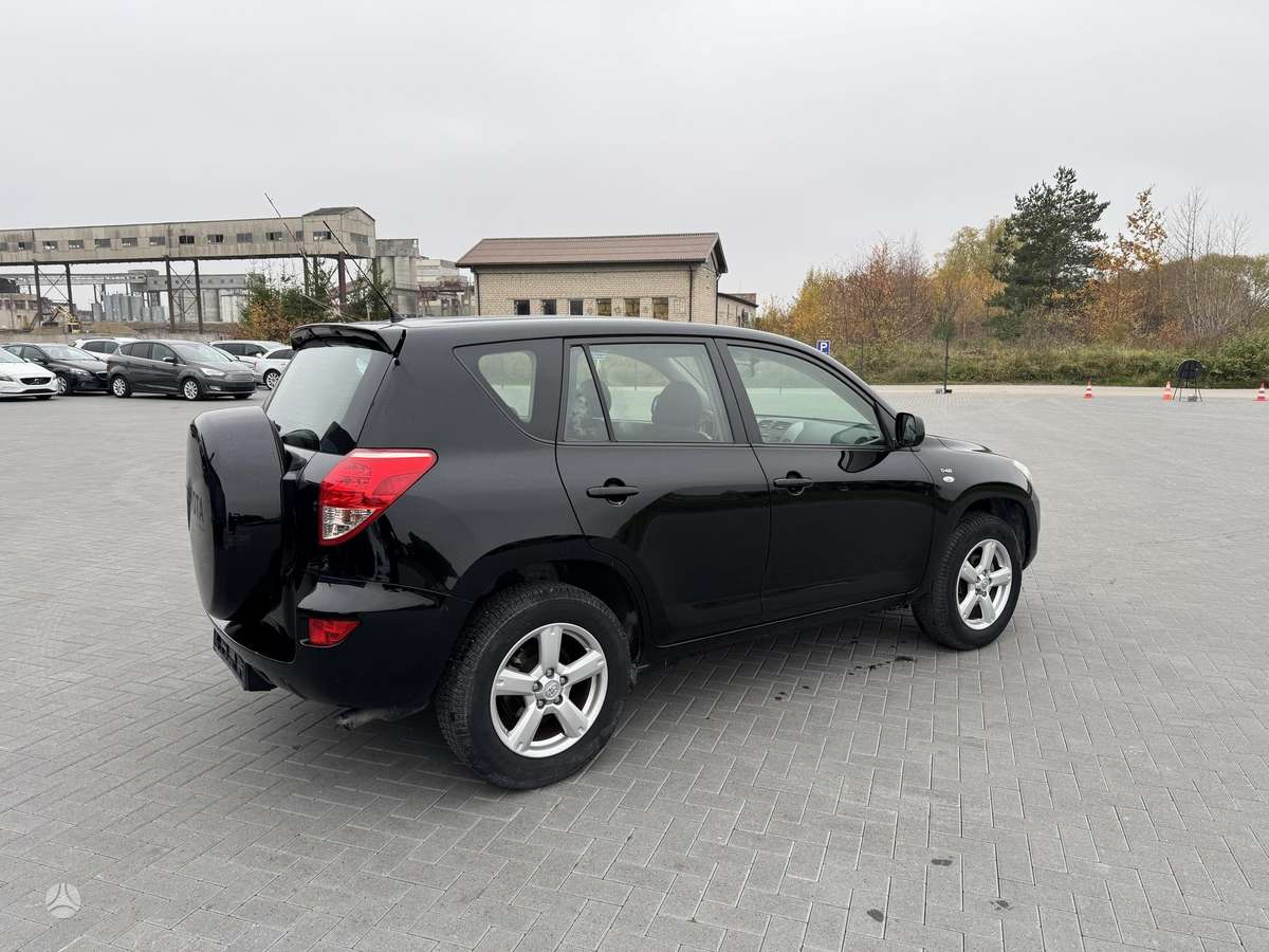 Toyota RAV4 2008 — photo 7