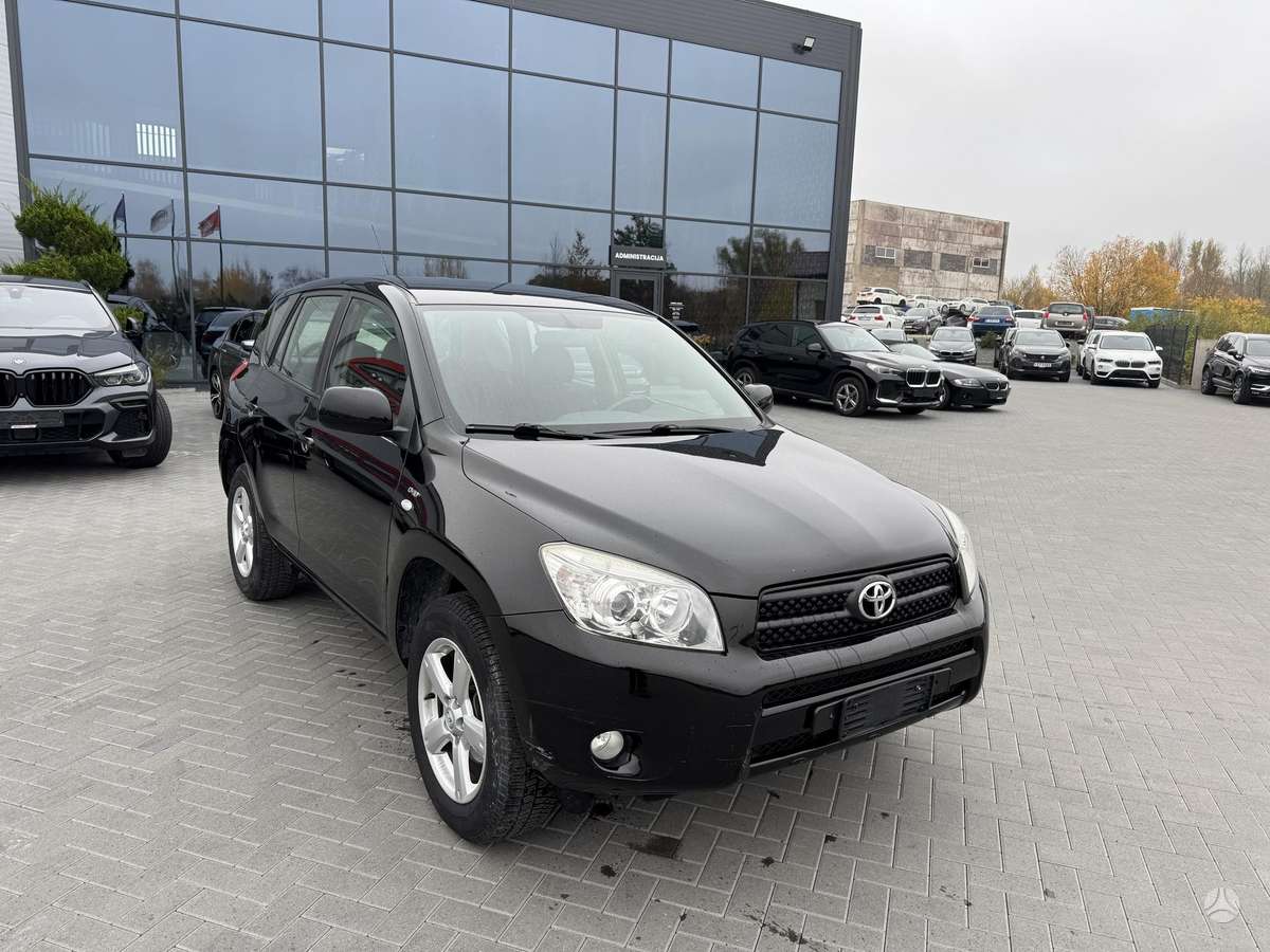 Toyota RAV4 2008 — photo 9