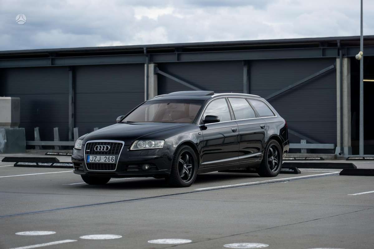 Audi A6 2006 — вигляд ззаду