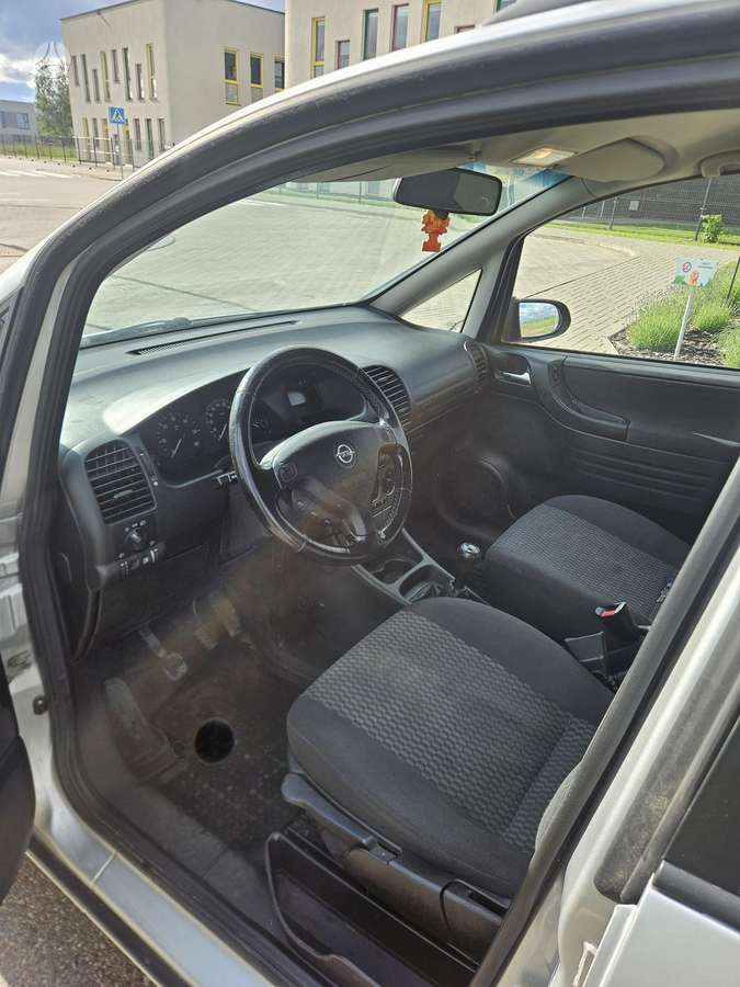Opel Zafira 2005 — photo 10