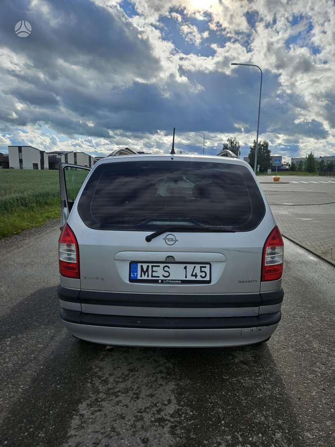Opel Zafira 2005 — engine 1995 cm³, 101 HP (74kW)