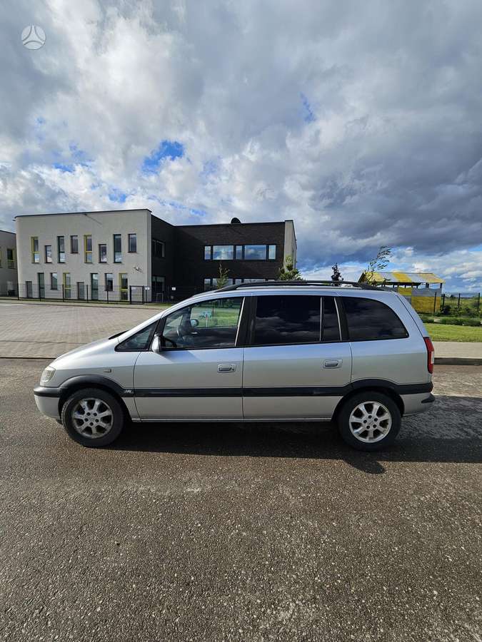 Opel Zafira 2005 — photo 8