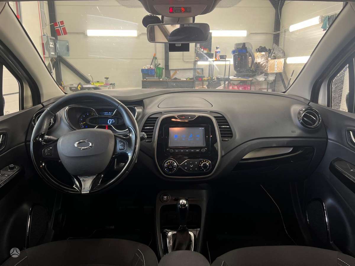 Renault Captur 2015 — photo 14