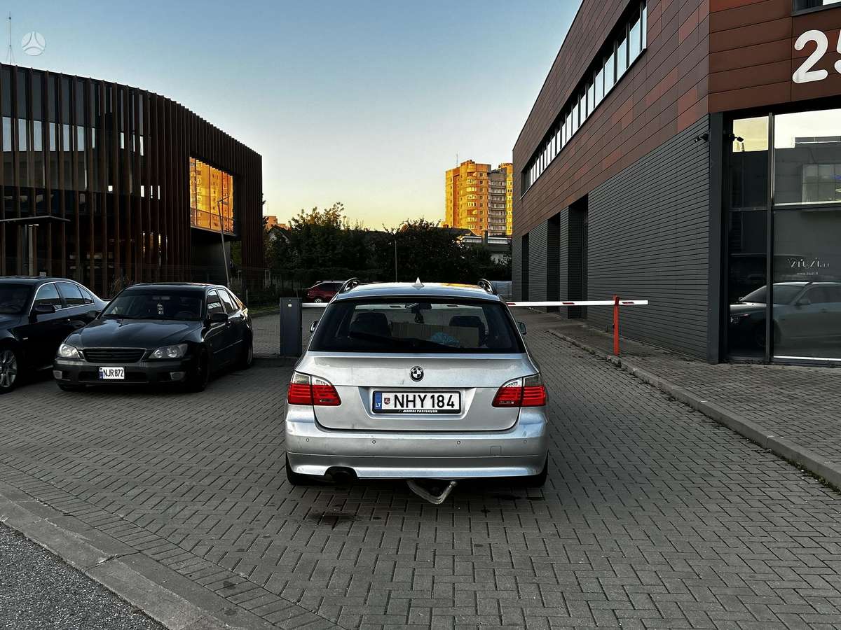 BMW 520 2008 — engine 1995 cm³, 177 HP (130kW)
