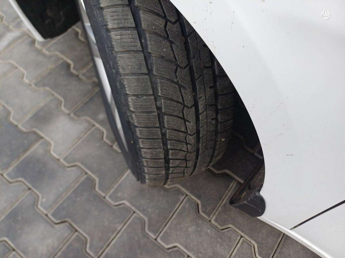 Hyundai i40 2015 — photo 16