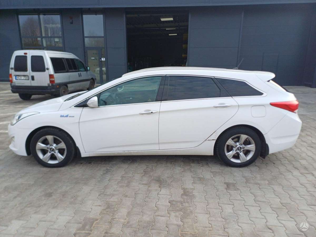 Hyundai i40 2015 — photo 7