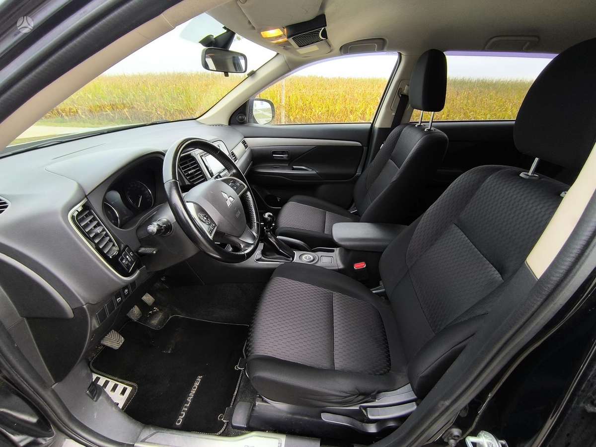 Mitsubishi Outlander 2013 — photo 11