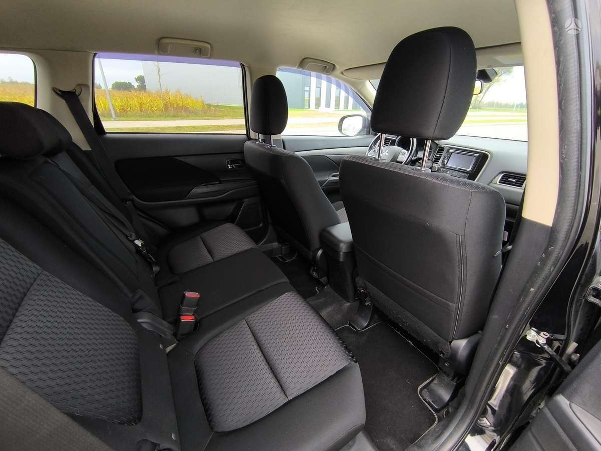Mitsubishi Outlander 2013 — photo 13