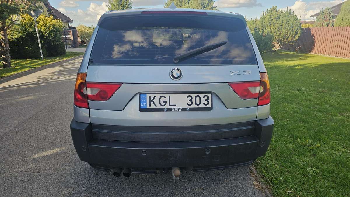 BMW X3 2006 — rear view