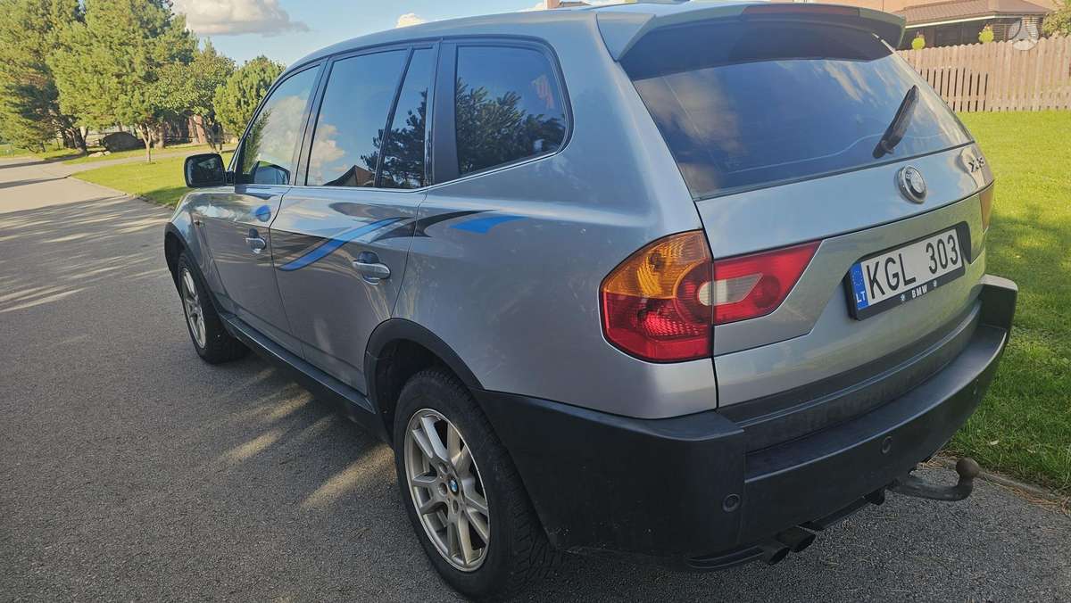 BMW X3 2006 — interior