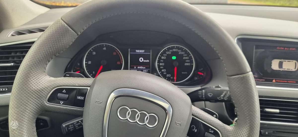 Audi Q5 2009 — photo 22