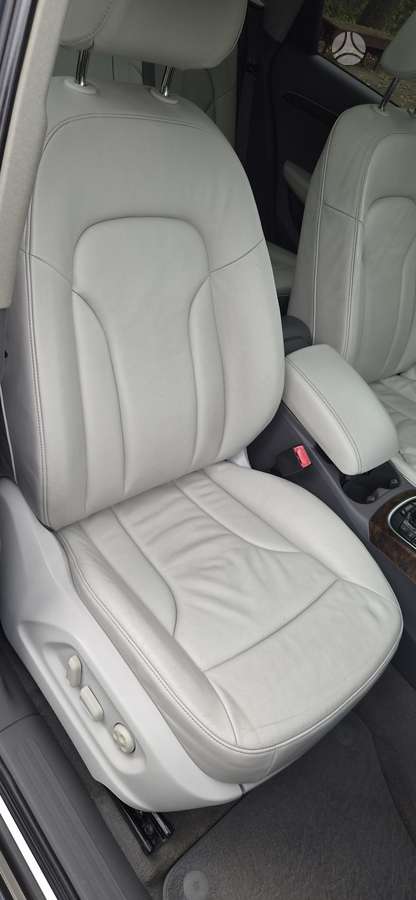 Audi Q5 2009 — photo 29