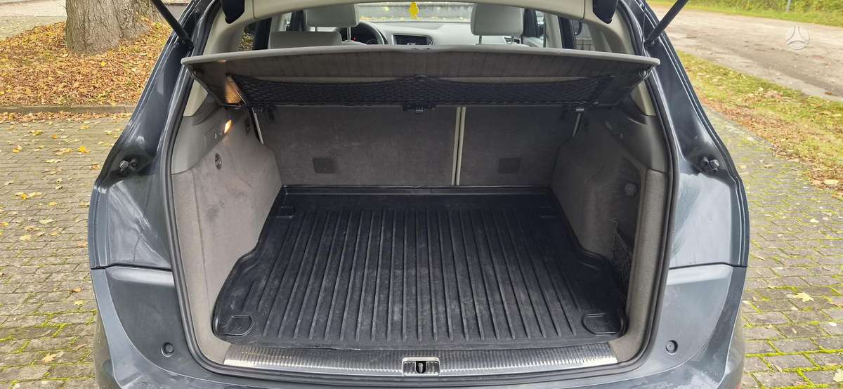 Audi Q5 2009 — photo 32