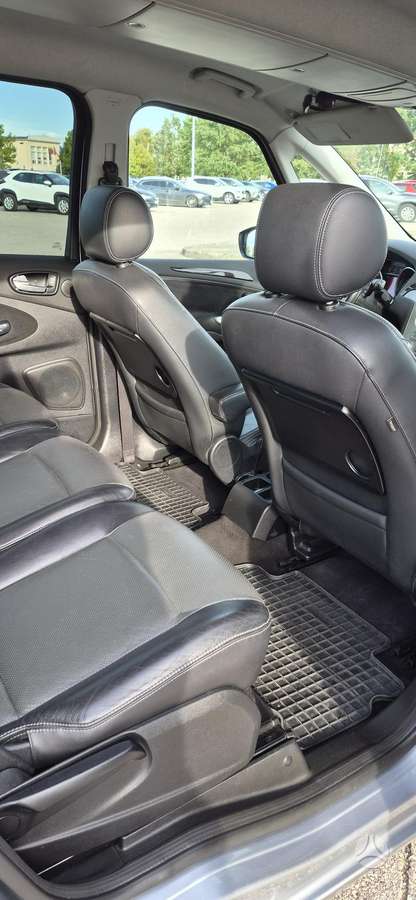 Ford Galaxy 2008 — photo 13