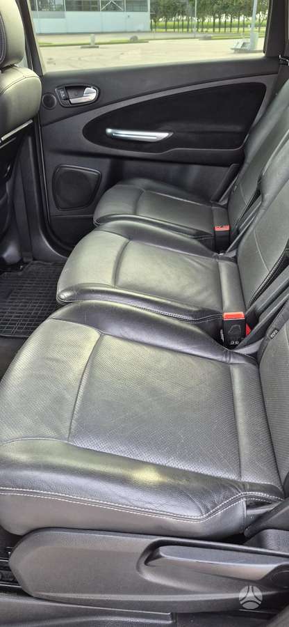 Ford Galaxy 2008 — photo 14