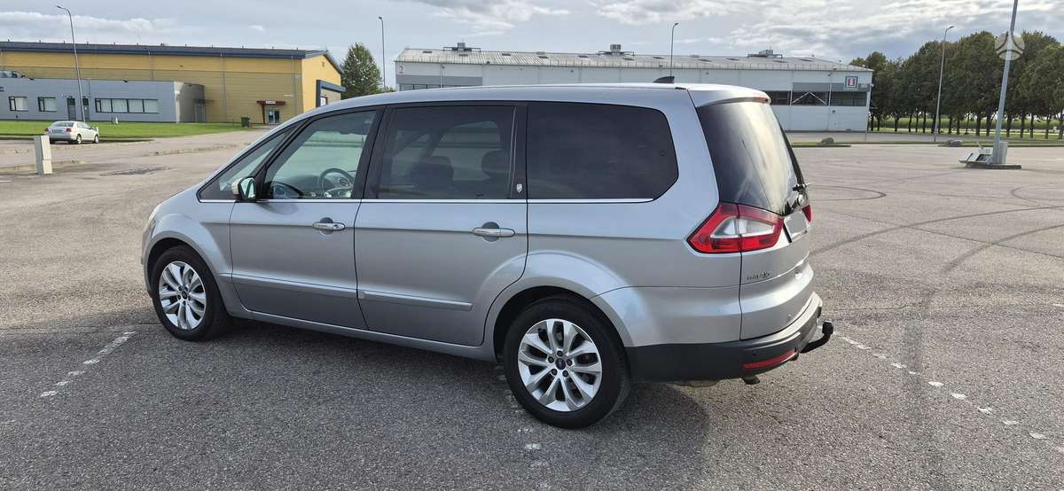 Ford Galaxy 2008 — photo 6