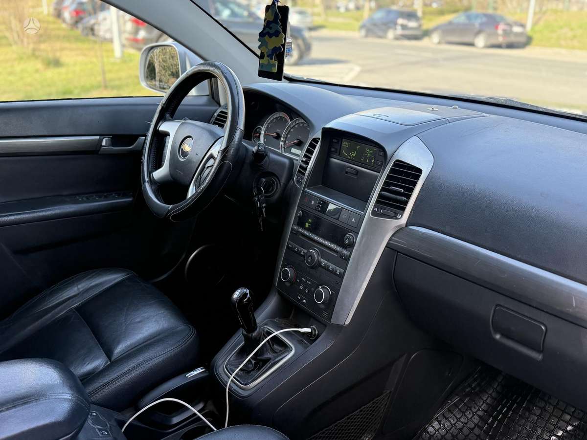 Chevrolet Captiva 2008 — photo 10
