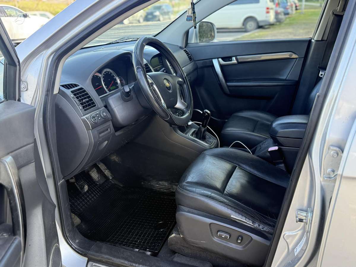Chevrolet Captiva 2008 — photo 6