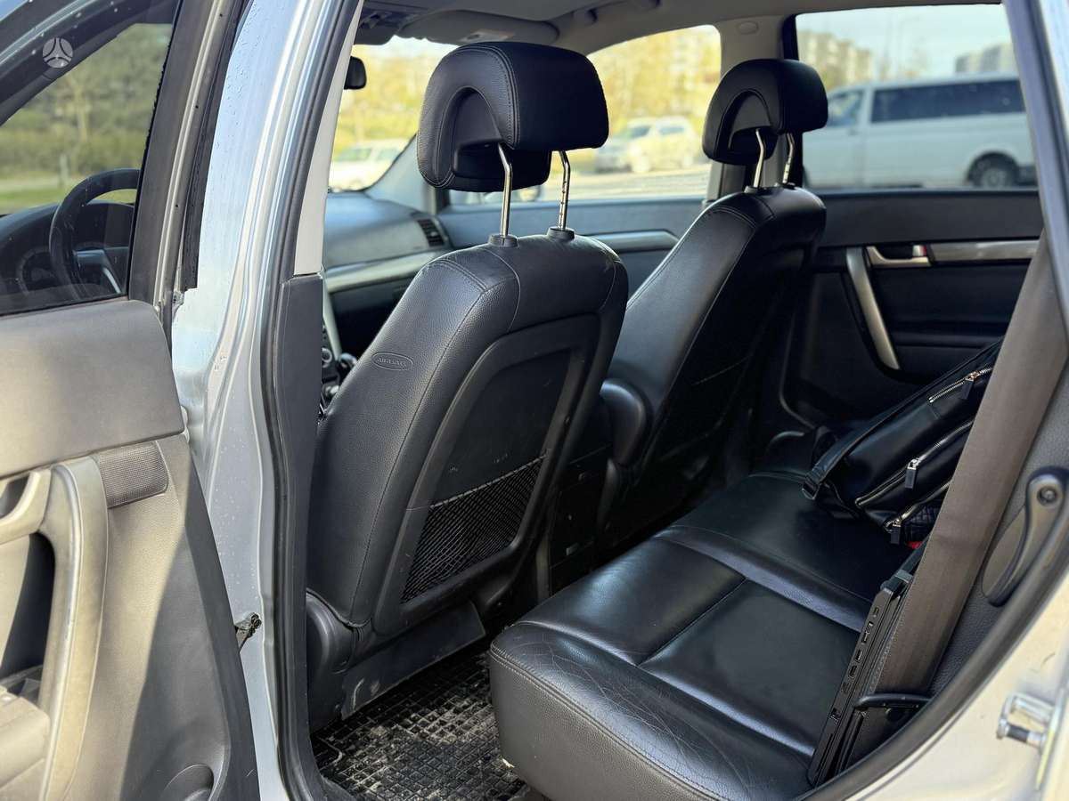 Chevrolet Captiva 2008 — photo 8