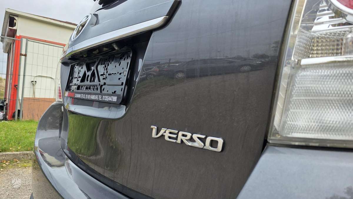 Toyota Verso 2015 — photo 17