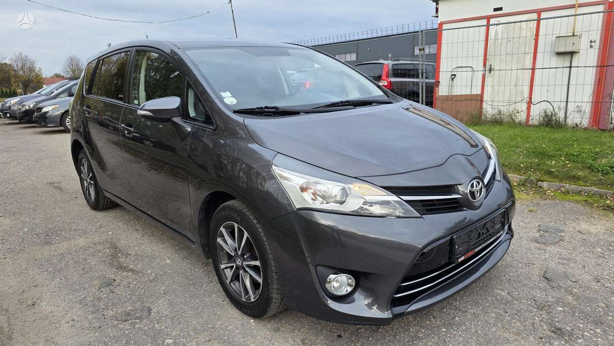 Toyota Verso 2015 — photo 7
