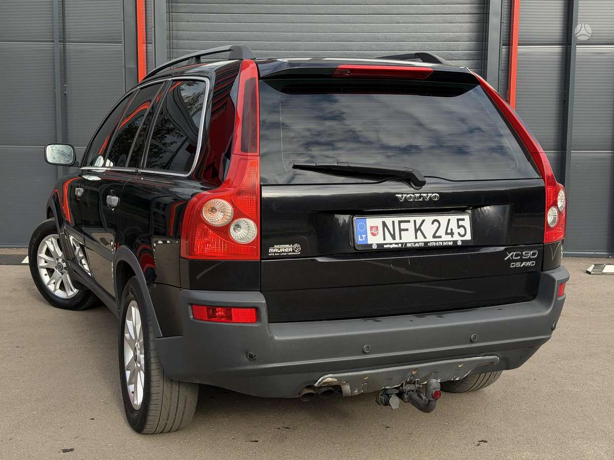Volvo XC90 2004 — photo 18