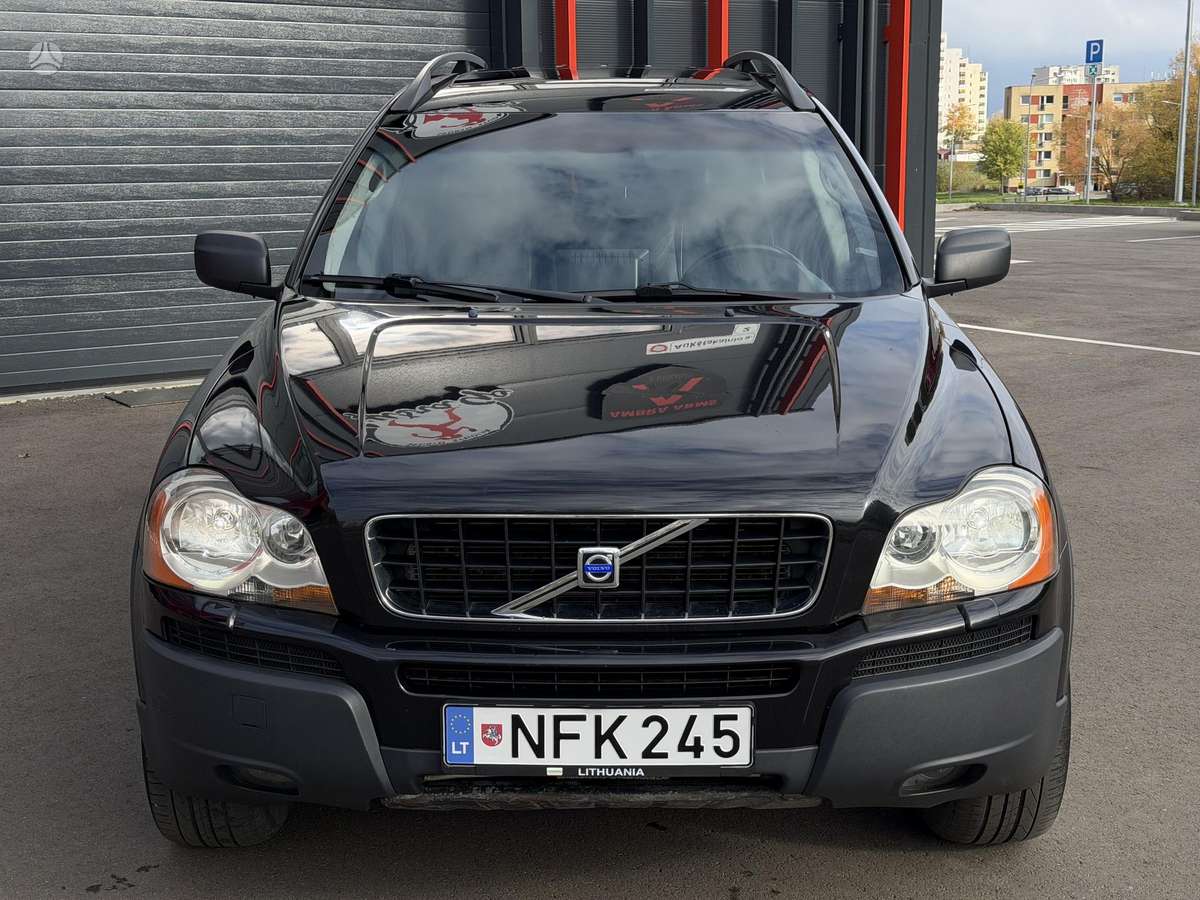 Volvo XC90 2004 — photo 8