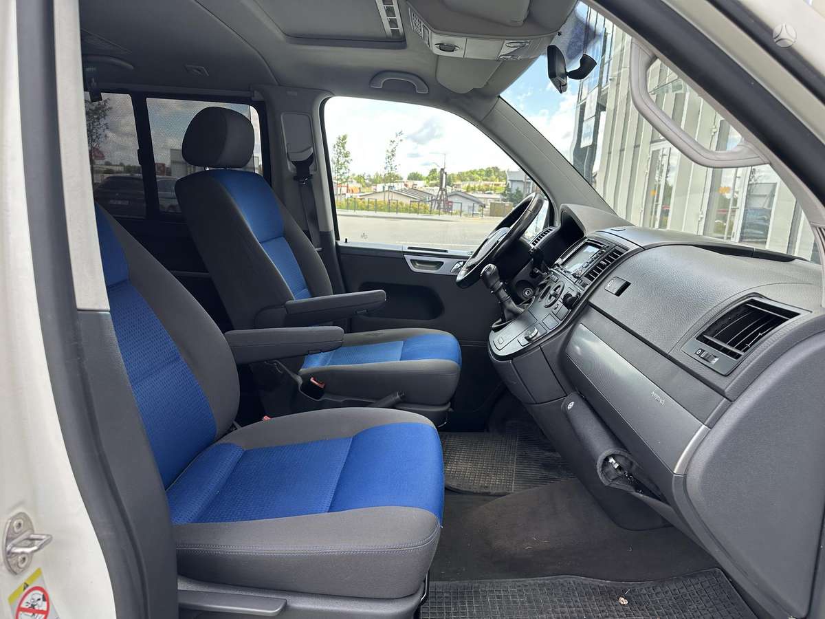 Volkswagen Multivan 2008 — photo 12