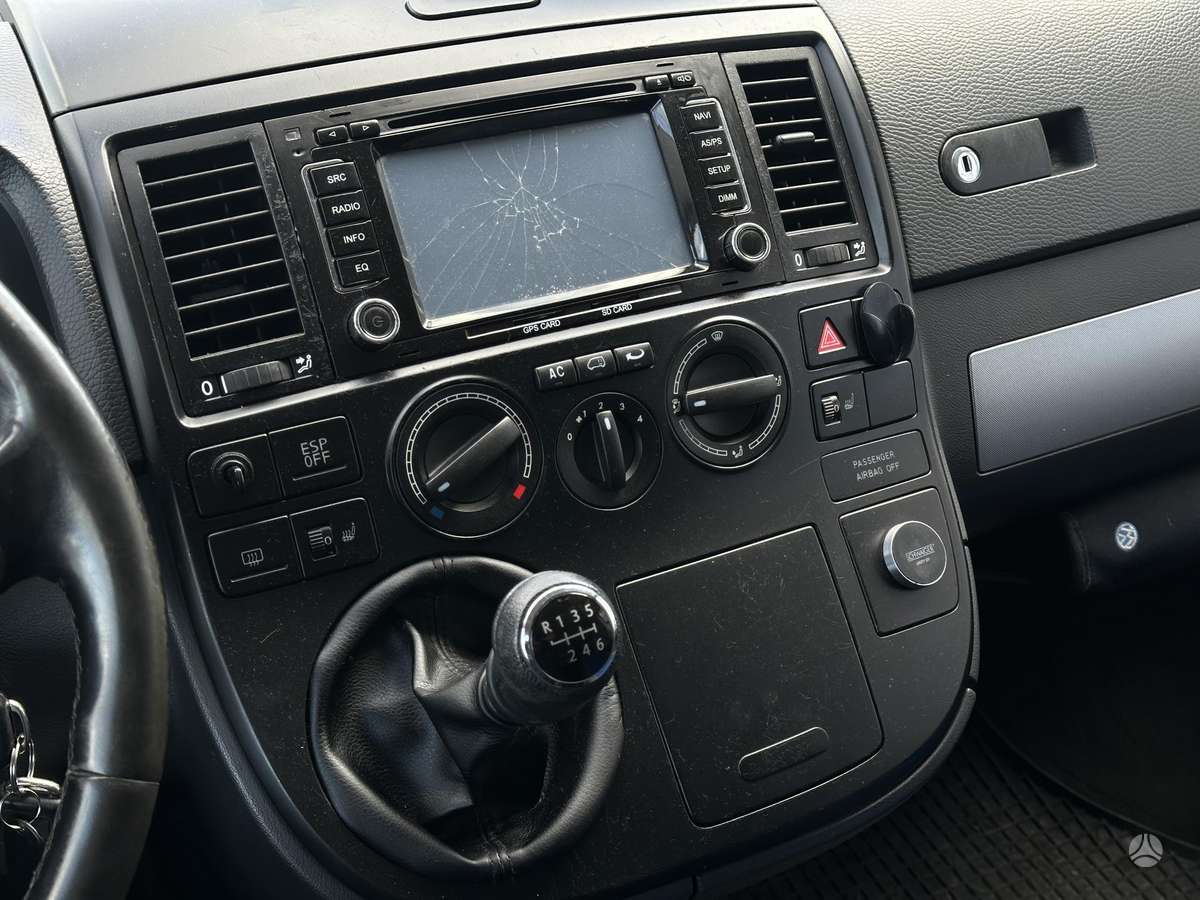 Volkswagen Multivan 2008 — photo 15