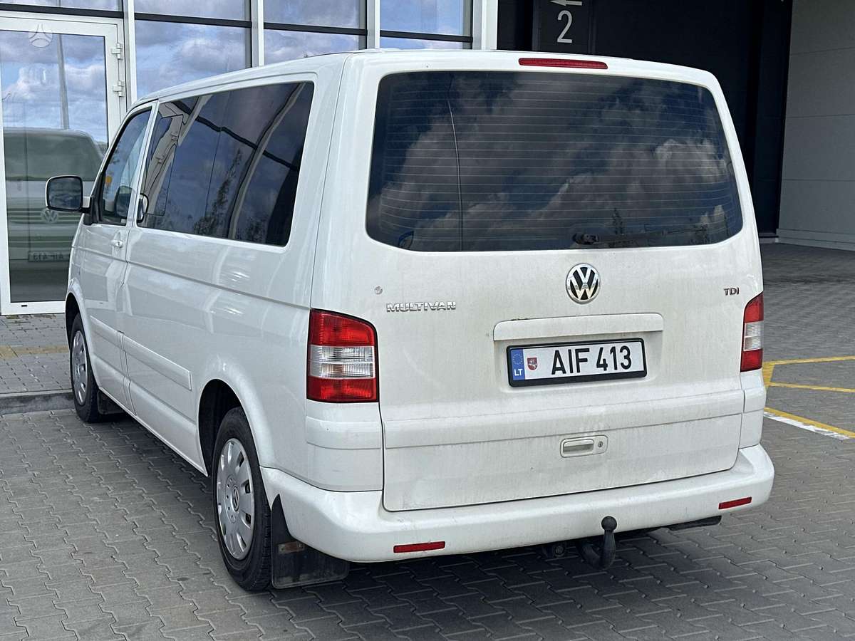 Volkswagen Multivan 2008 — engine 2500 cm³, 174 HP (128kW)