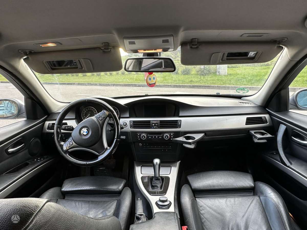 BMW 320 2007 — photo 5