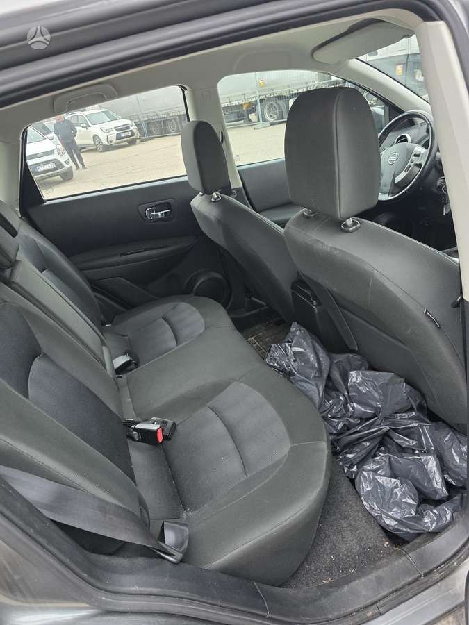 Nissan Qashqai 2012 — photo 23