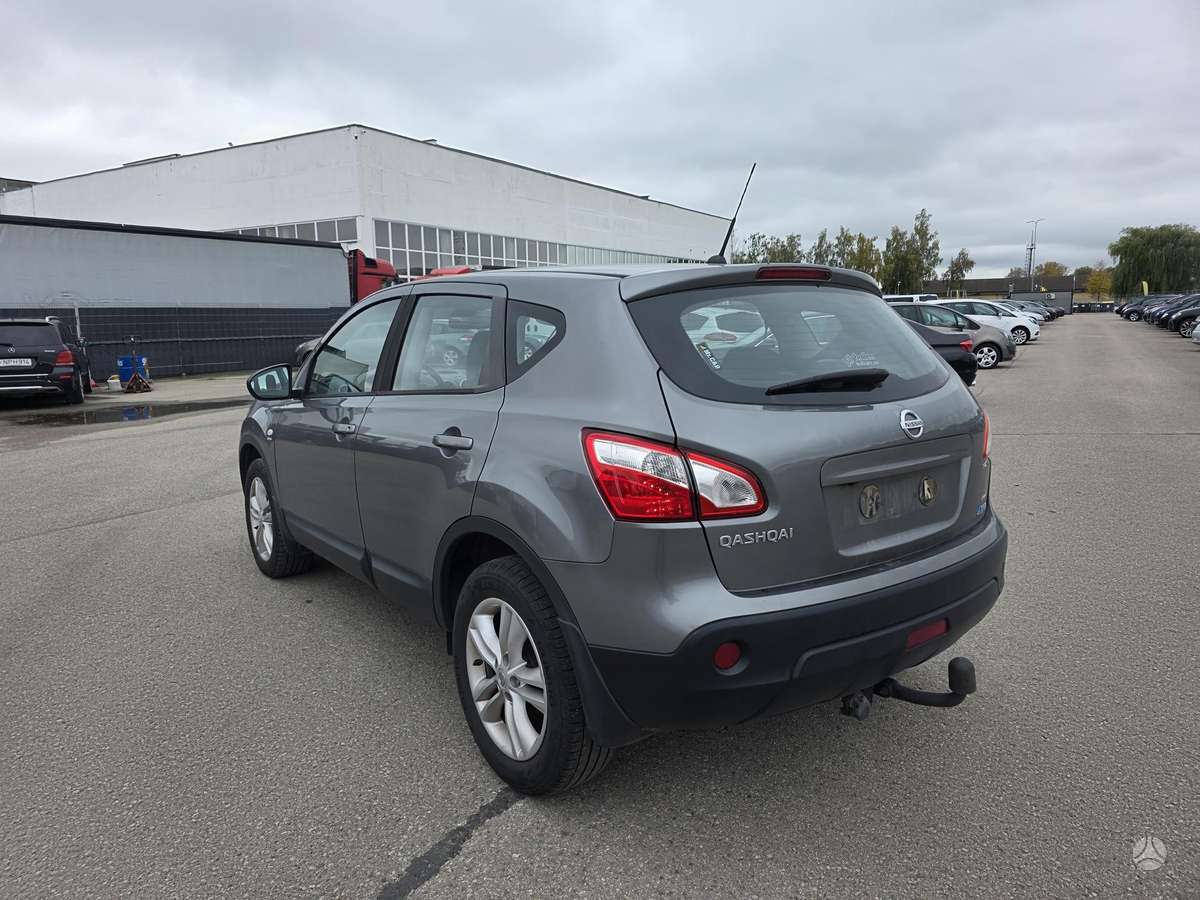 Nissan Qashqai 2012 — photo 8