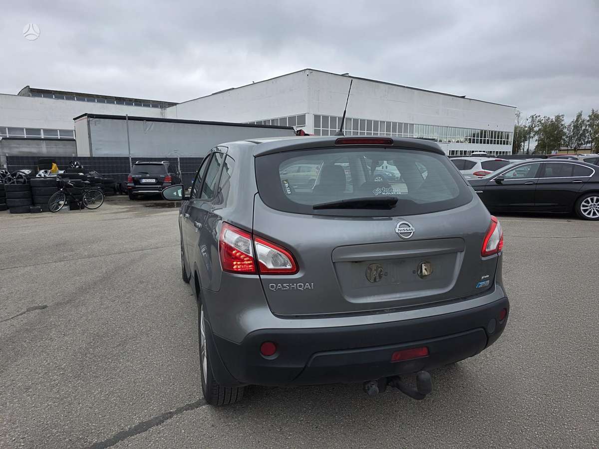 Nissan Qashqai 2012 — photo 9