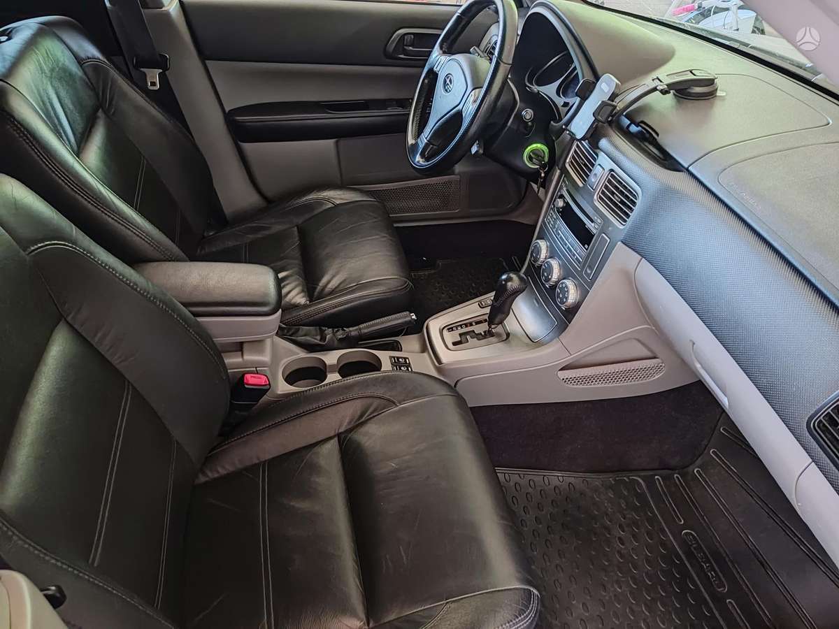 Subaru Forester 2006 — photo 12