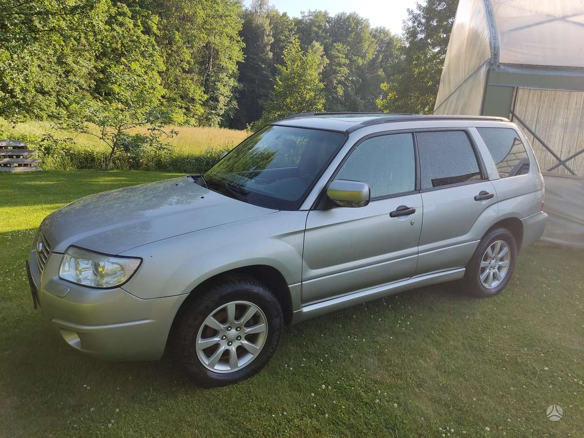 Subaru Forester 2006 — engine 1994 cm³, 158 HP (116kW)