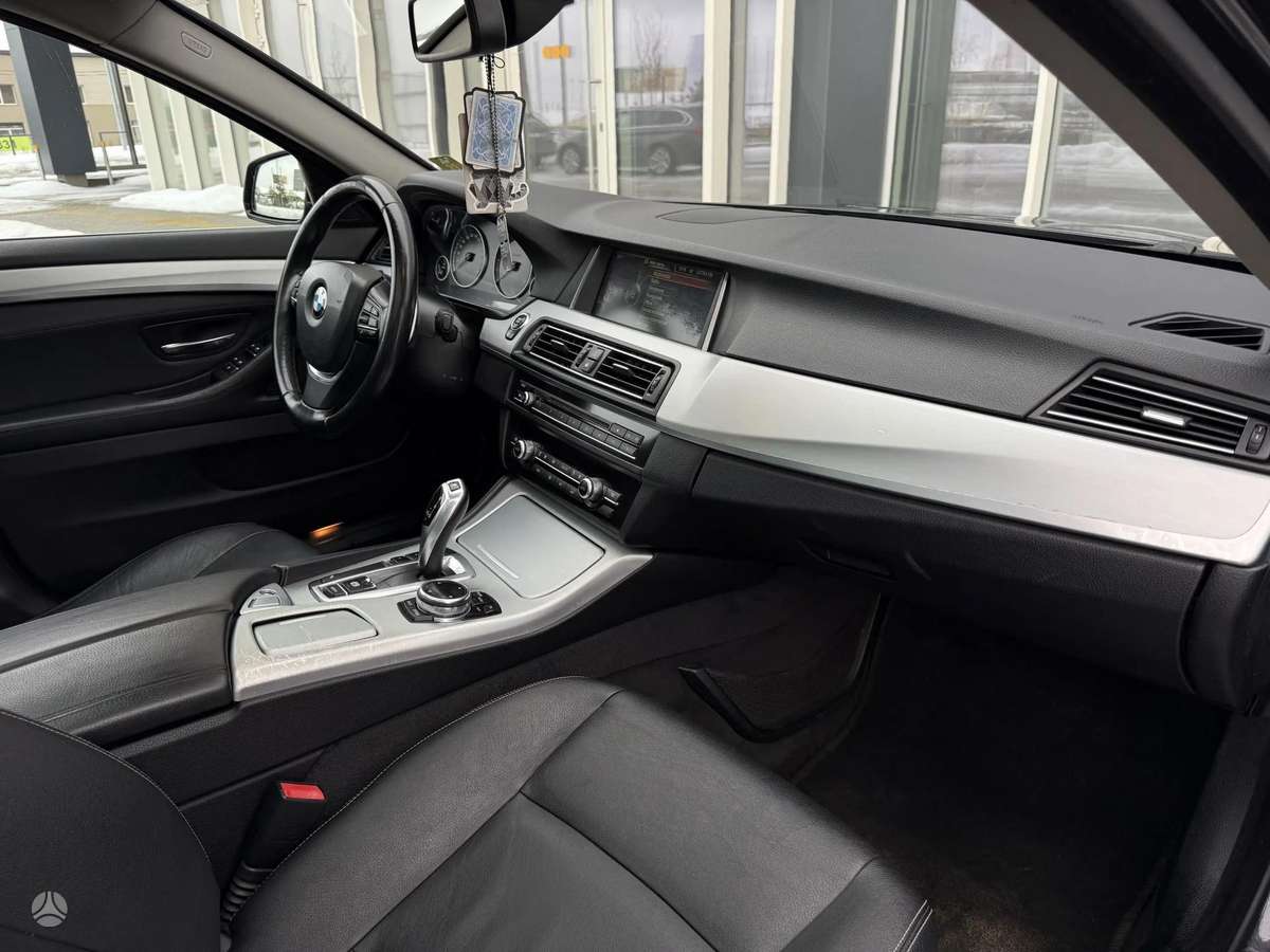 BMW 520 2014 — фото 13